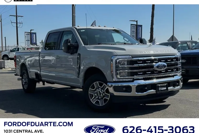 2026 Ford F-350 Lariat photo 1
