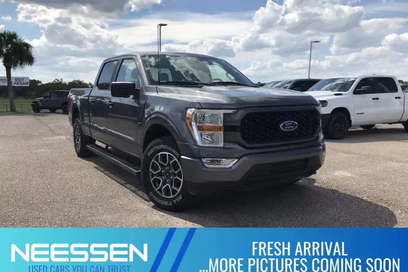 2021 Ford F-150 XL photo 1