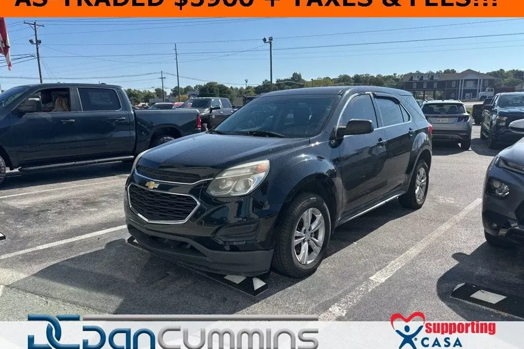 2017 Chevrolet Equinox LS photo 1