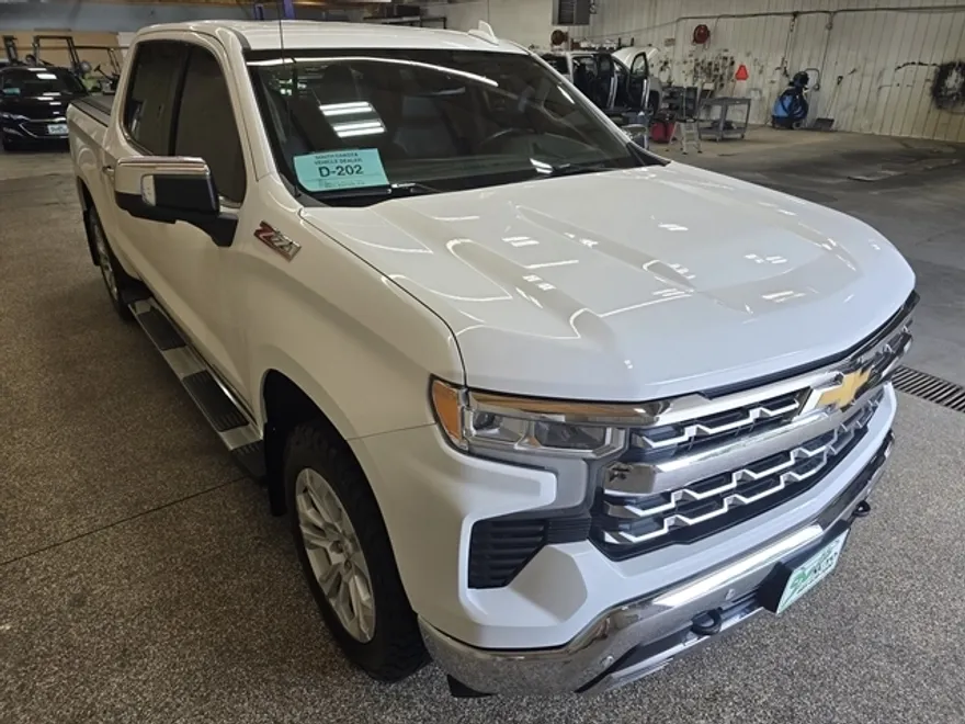 2023 Chevrolet Silverado 1500 LTZ Z71 photo 1