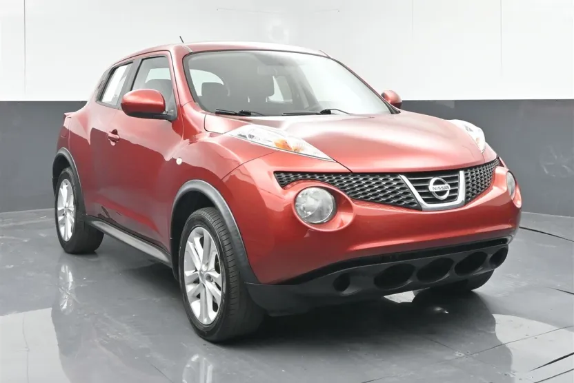 2013 Nissan Juke S photo 1