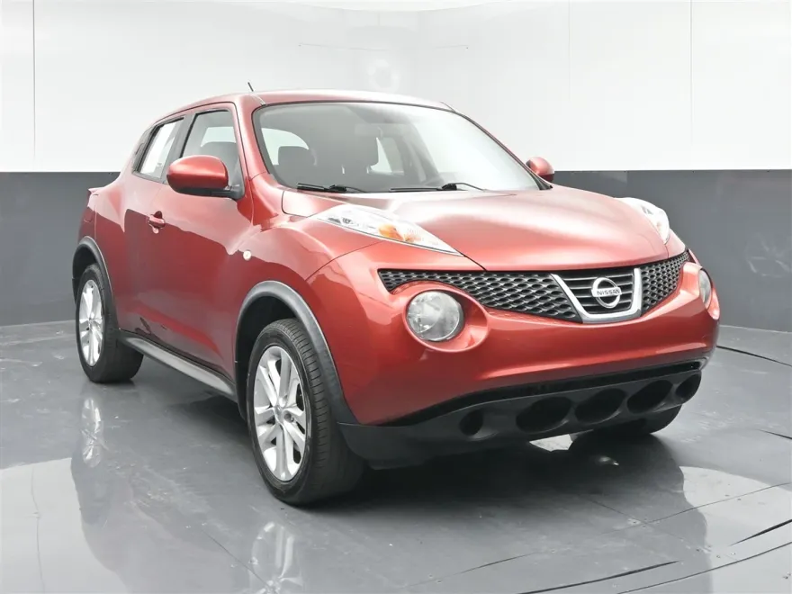 2013 Nissan Juke S photo 1