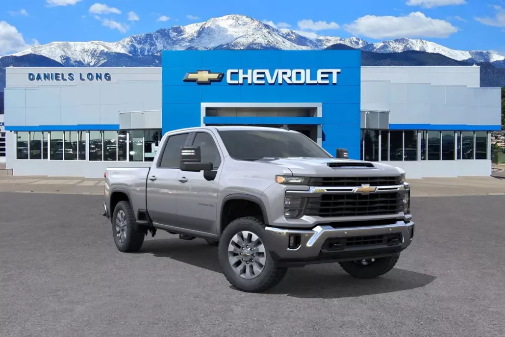 2025 Chevrolet Silverado 2500HD LT photo 1