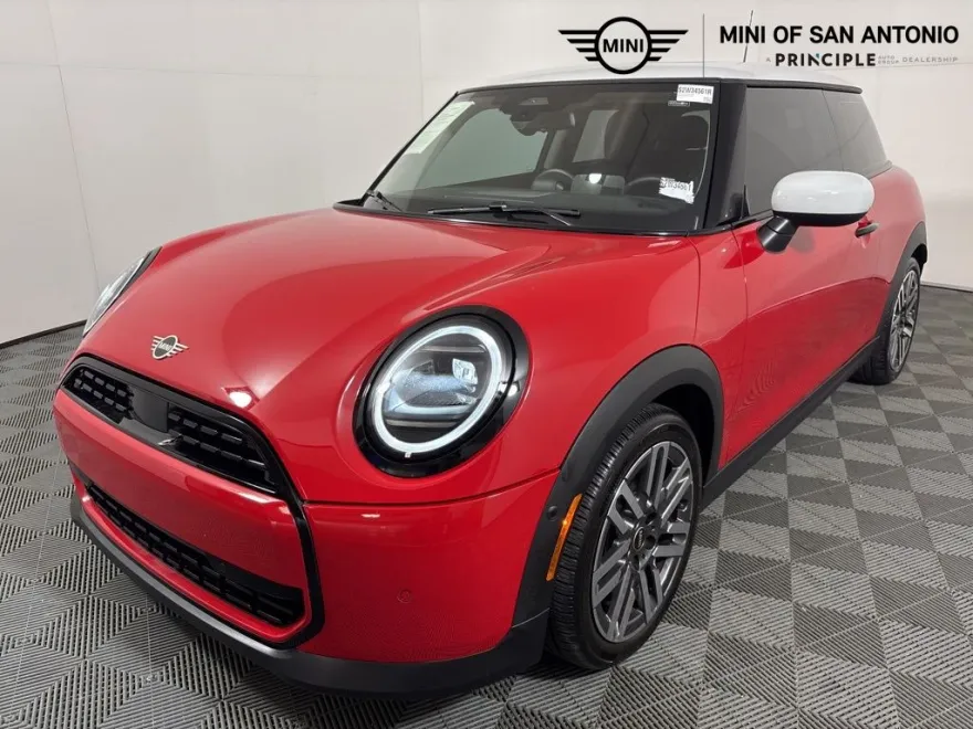 2025 Mini Cooper Hardtop 2 Door photo 1