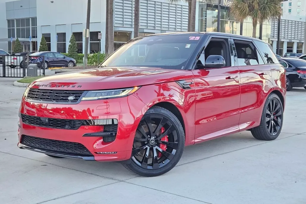 2025 Land Rover Range Rover Sport P530 Dynamic SE photo 1