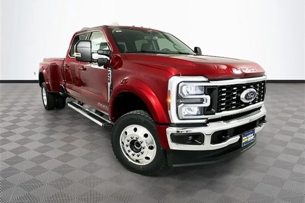 2026 Ford F-450 XLT photo 1