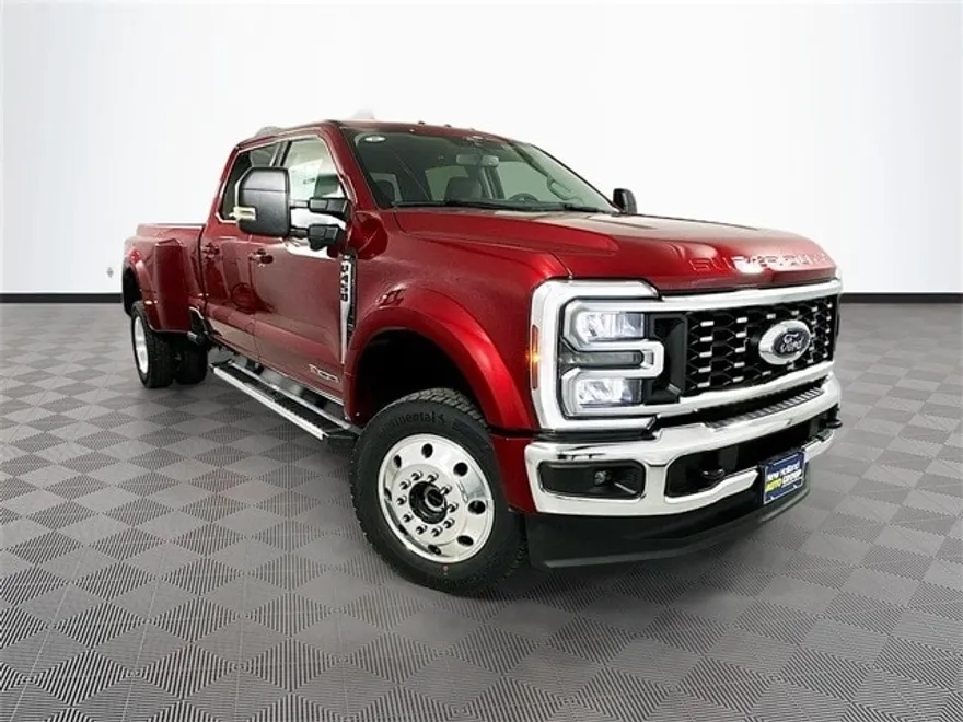 2026 Ford F-450 XLT photo 1