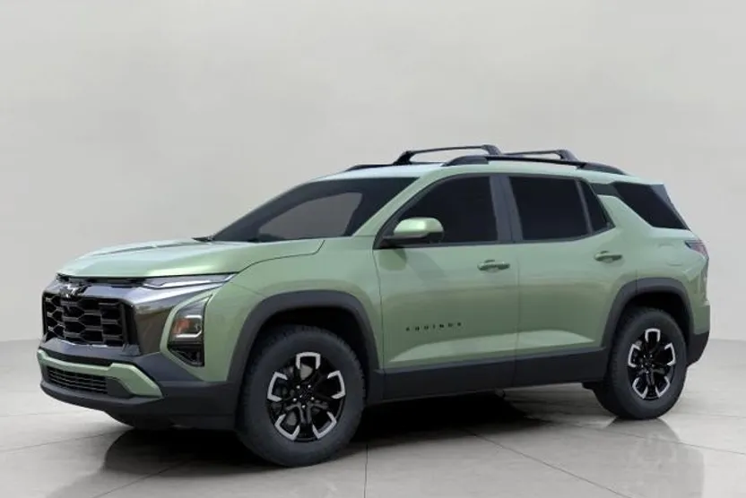 2026 Chevrolet Equinox ACTIV photo 1