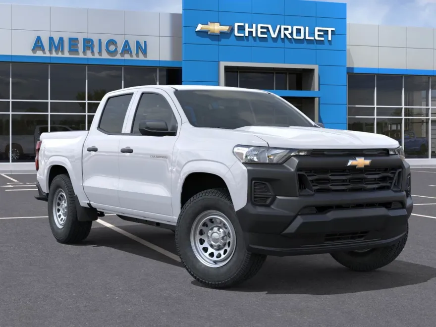 2025 Chevrolet Colorado LT photo 1