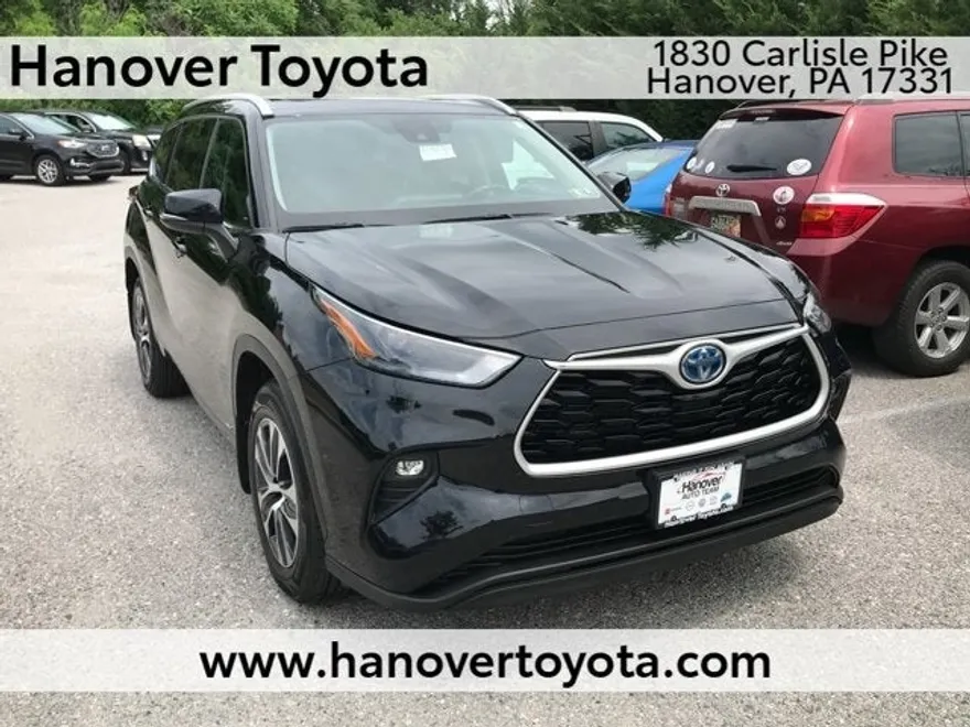 2022 Toyota Highlander Hybrid XLE photo 1