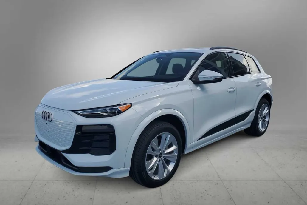 2025 Audi Q6 E-tron Premium photo 1