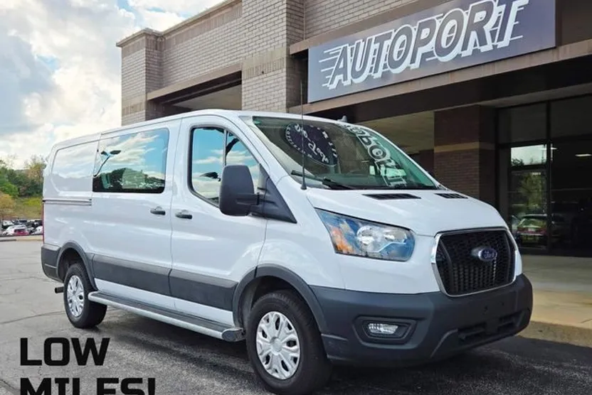 2023 Ford Transit photo 1