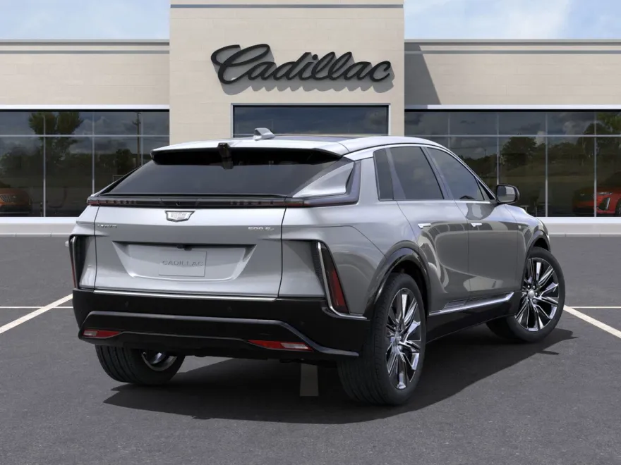 2025 Cadillac Lyriq Luxury photo 1