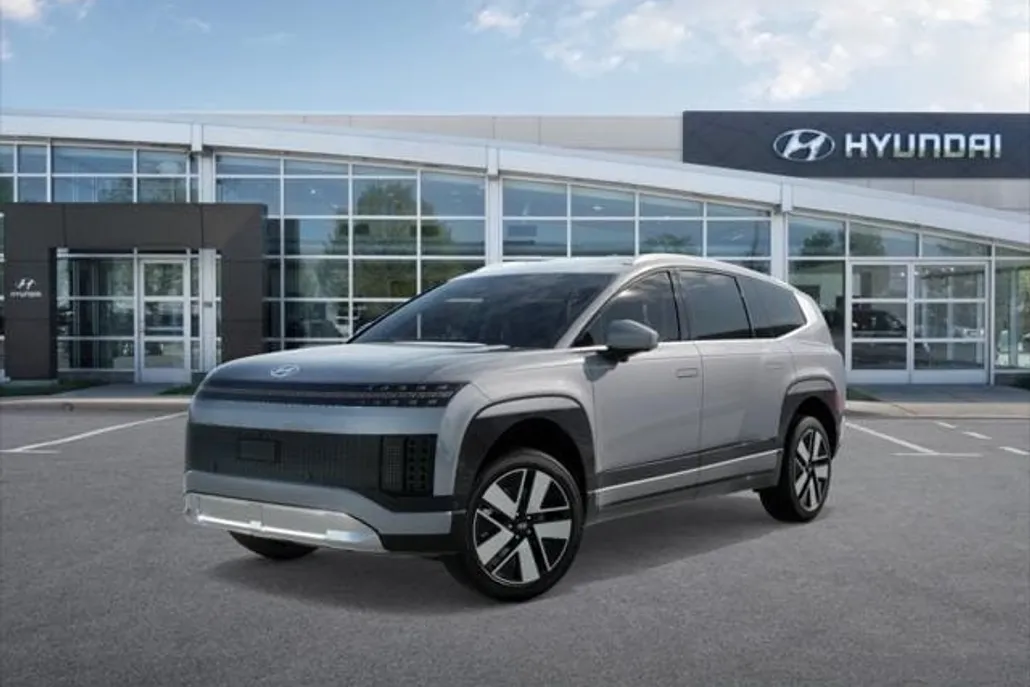 2026 Hyundai Ioniq SEL photo 1