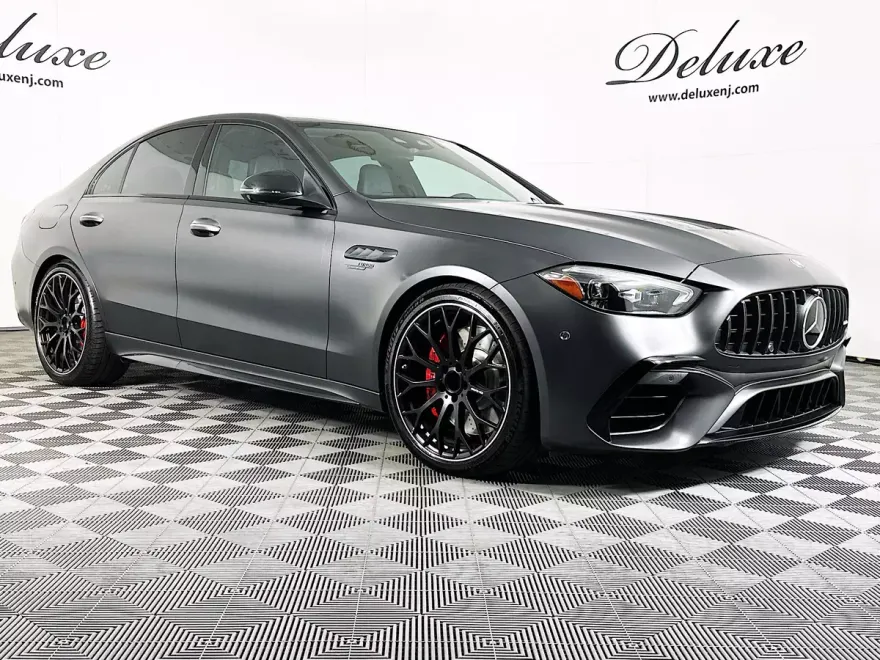 2024 Mercedes Benz C 63 E PERFORMANCE 4MATIC Sedan photo 1