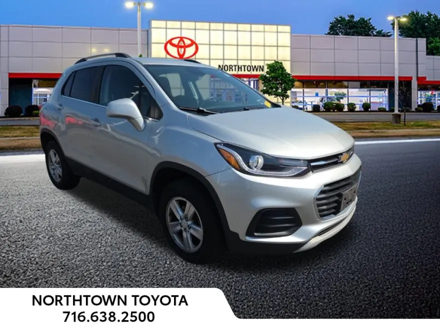 2018 Chevrolet Trax LT photo 1