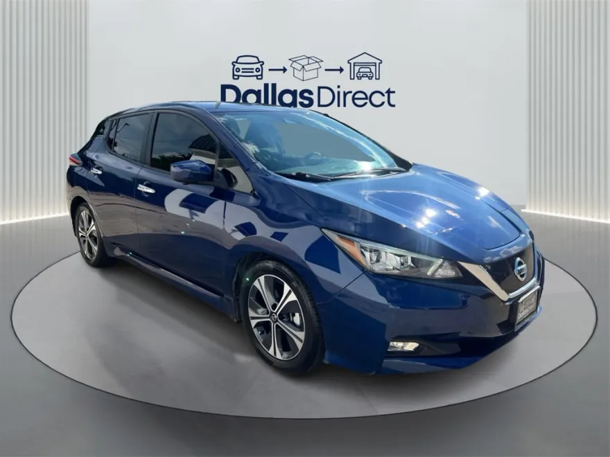 2021 Nissan Leaf SV photo 1