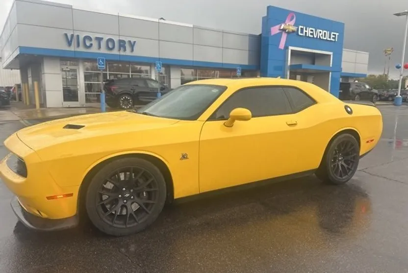2017 Dodge Challenger R/T Scat Pack photo 1