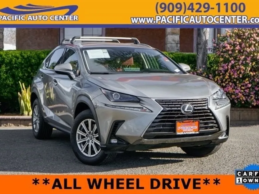 2021 Lexus NX 300 photo 1