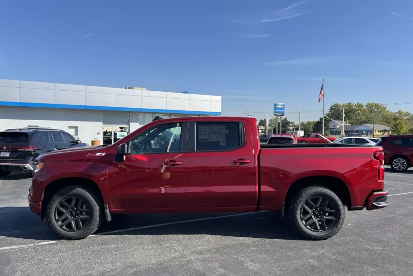 2026 Chevrolet Silverado 1500 RST photo 1