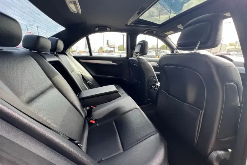 2014 Mercedes Benz C 250 photo 1