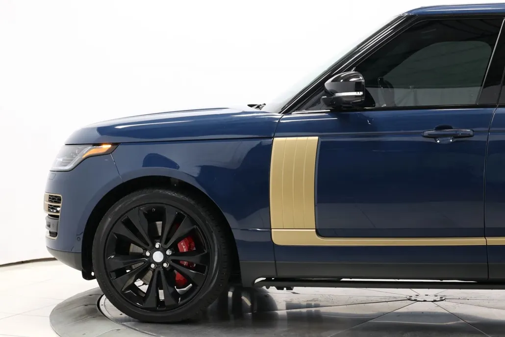 2021 Land Rover Range Rover SV Autobiography Dynamic photo 1