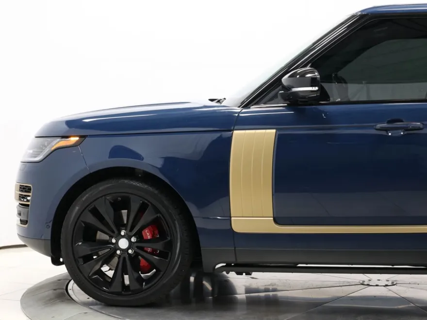 2021 Land Rover Range Rover SV Autobiography Dynamic photo 1