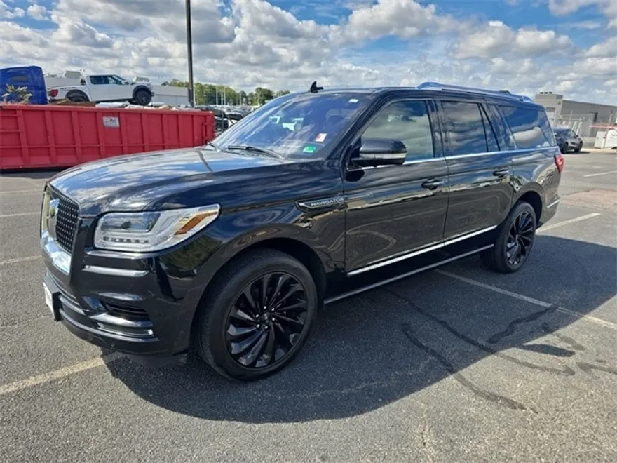 2020 Lincoln Navigator L Reserve photo 1