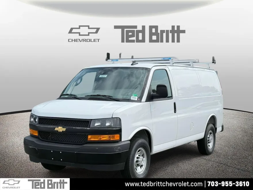 2025 Chevrolet Express Cargo 2500 photo 1