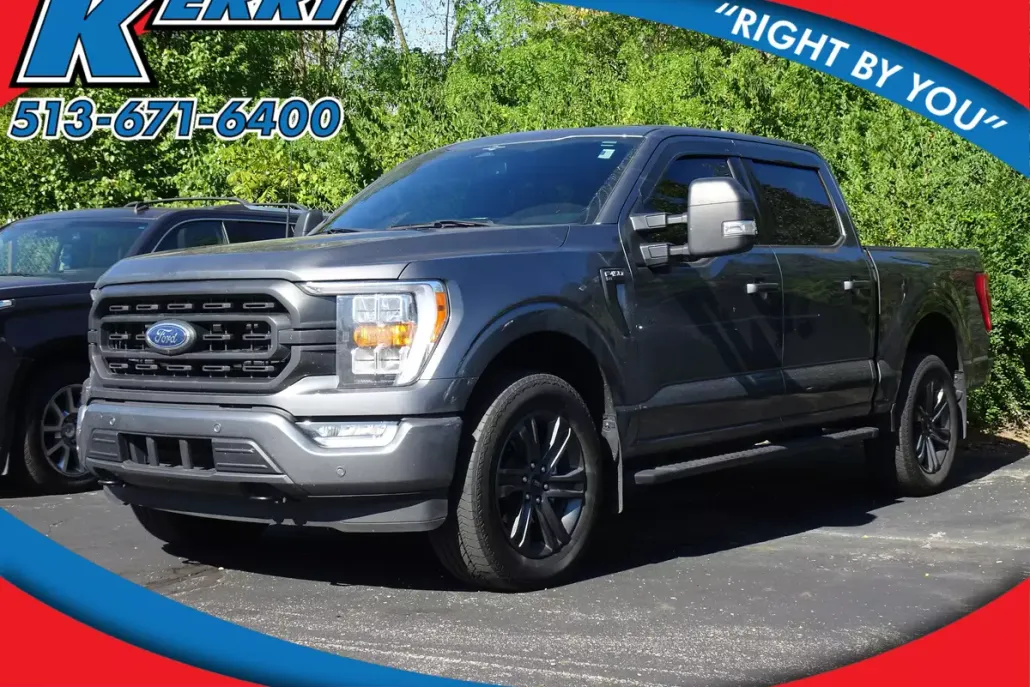 2023 Ford F-150 XLT photo 1