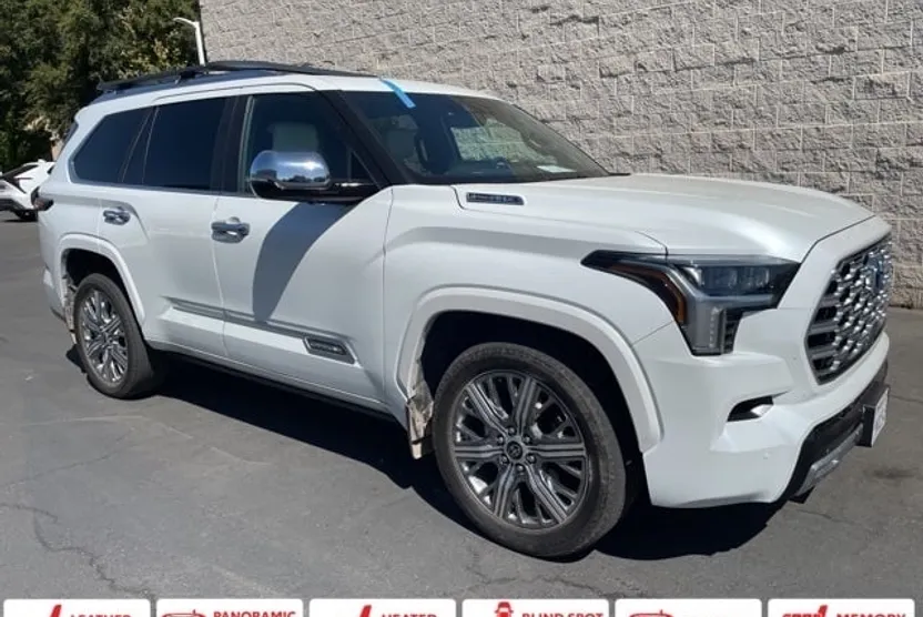 2024 Toyota Sequoia Capstone photo 1