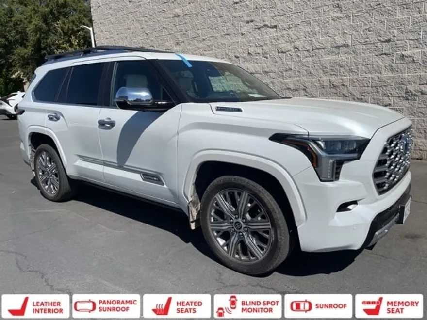 2024 Toyota Sequoia Capstone photo 1