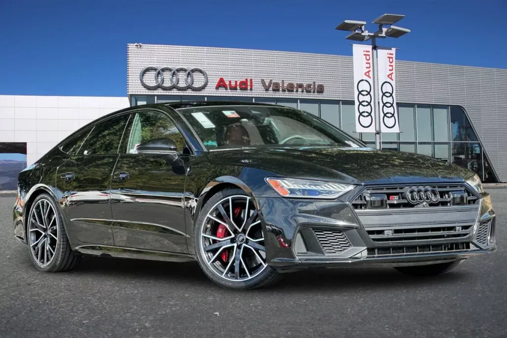 2022 Audi S7 Prestige photo 1