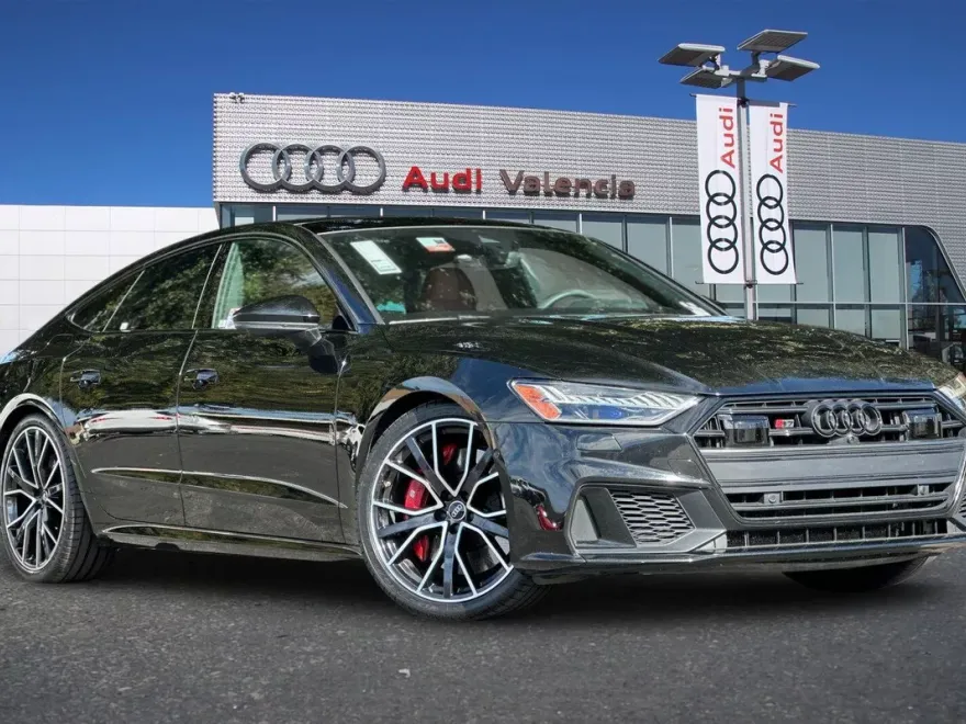 2022 Audi S7 Prestige photo 1