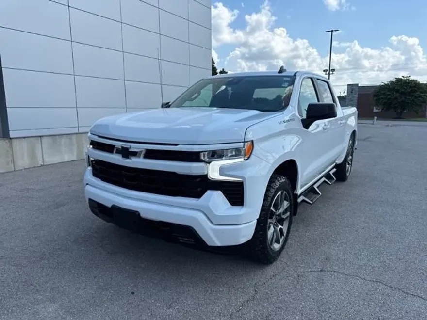 2022 Chevrolet Silverado 1500 RST photo 1