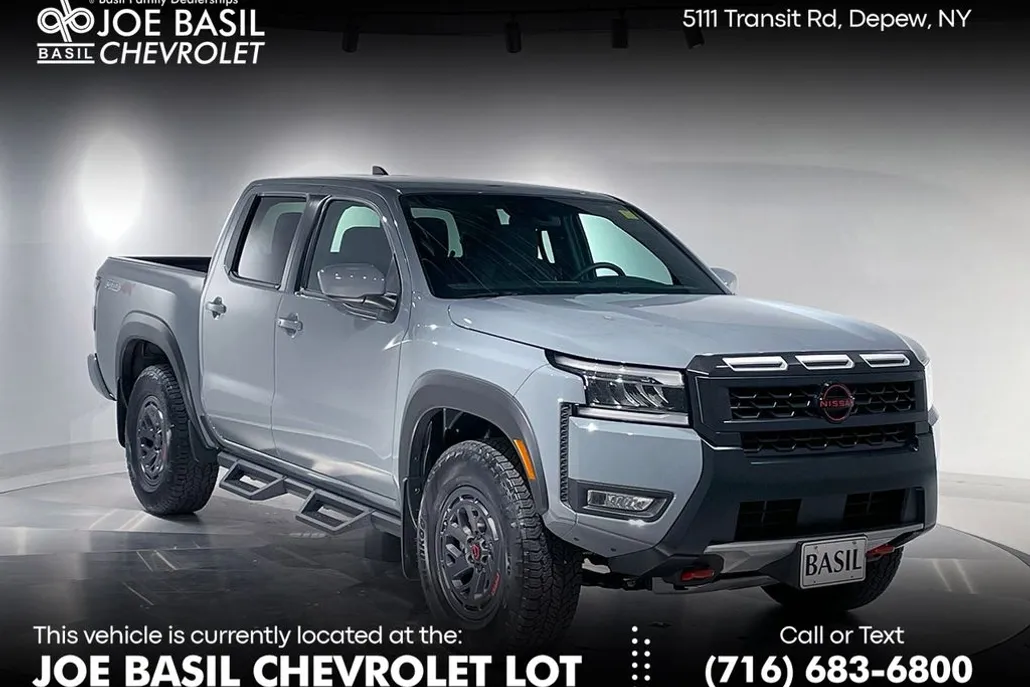 2025 Nissan Frontier PRO-4X photo 1