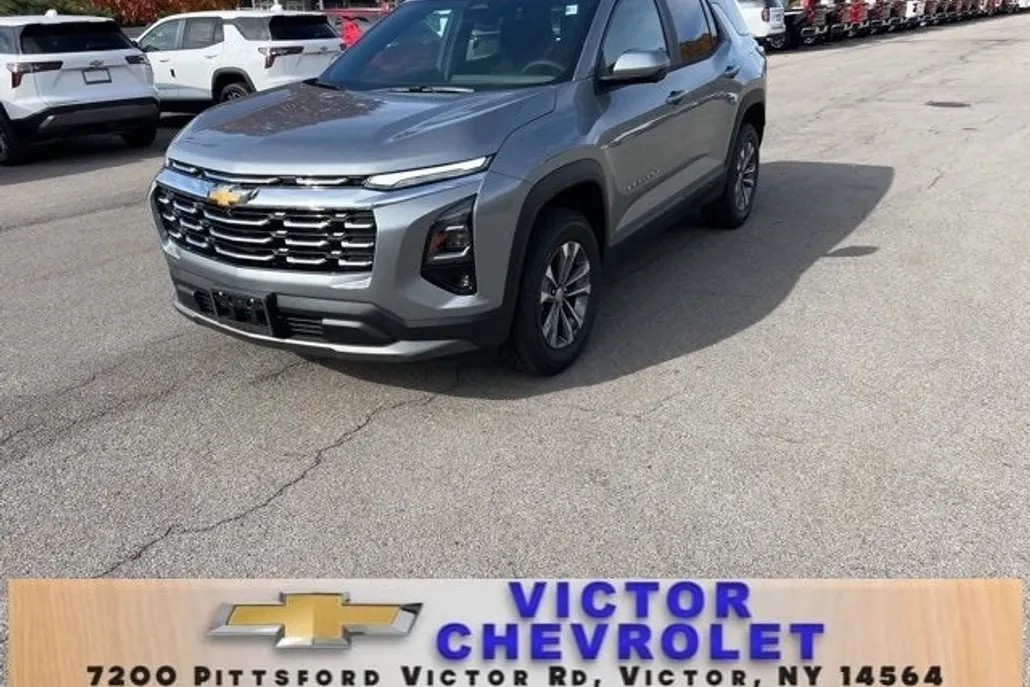 2025 Chevrolet Equinox LT photo 1
