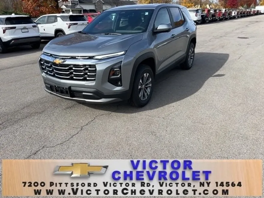 2025 Chevrolet Equinox LT photo 1