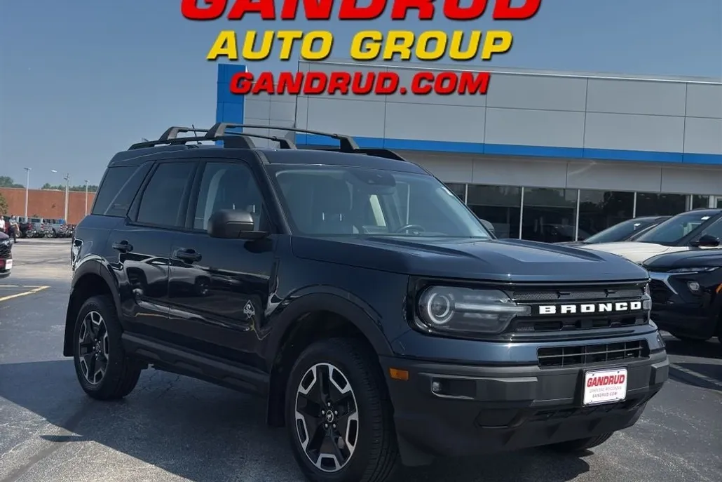 2021 Ford Bronco Sport Outer Banks photo 1