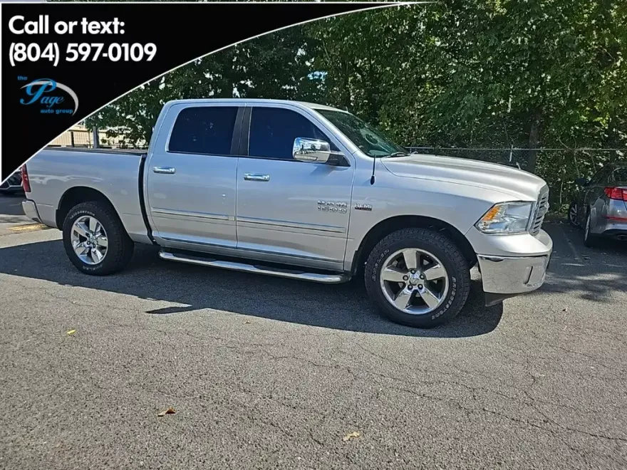 2015 Ram 1500 SLT photo 1