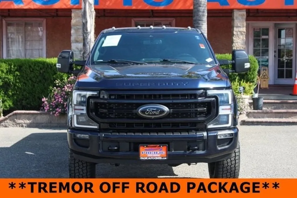 2022 Ford F-250 Lariat photo 1