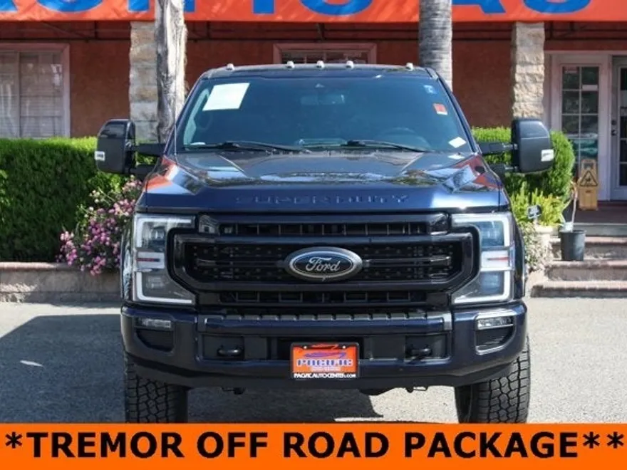 2022 Ford F-250 Lariat photo 1