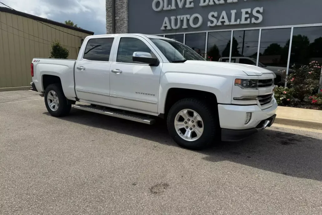 2018 Chevrolet Silverado 1500 Z71 LTZ photo 1