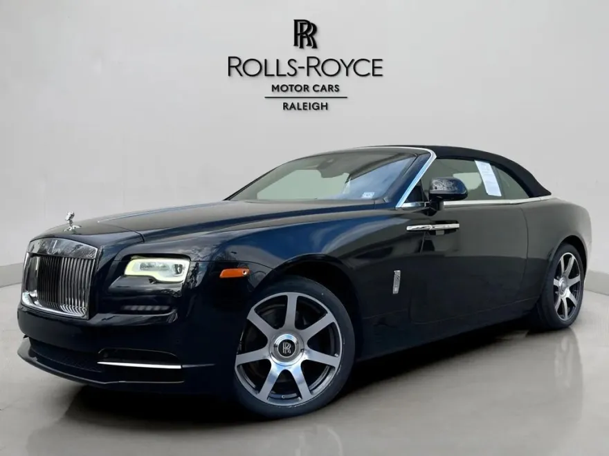 2017 Rolls Royce Dawn photo 1