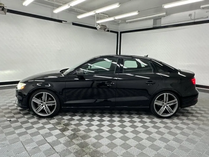 2020 Audi A3 Premium Plus photo 1