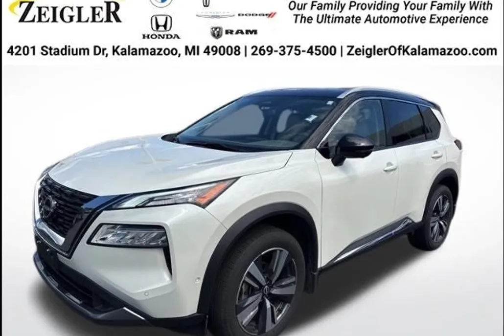 2023 Nissan Rogue SL AWD photo 1