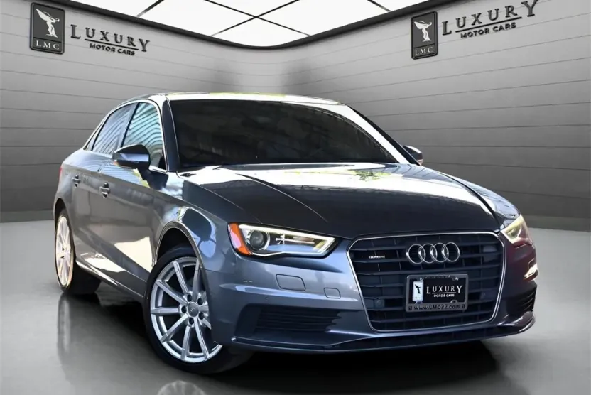 2016 Audi A3 2.0T Premium Plus photo 1