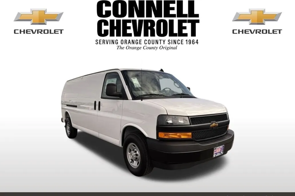 2025 Chevrolet Express Cargo 2500 photo 1