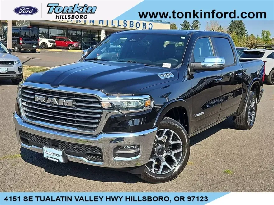 2025 Ram 1500 Laramie photo 1