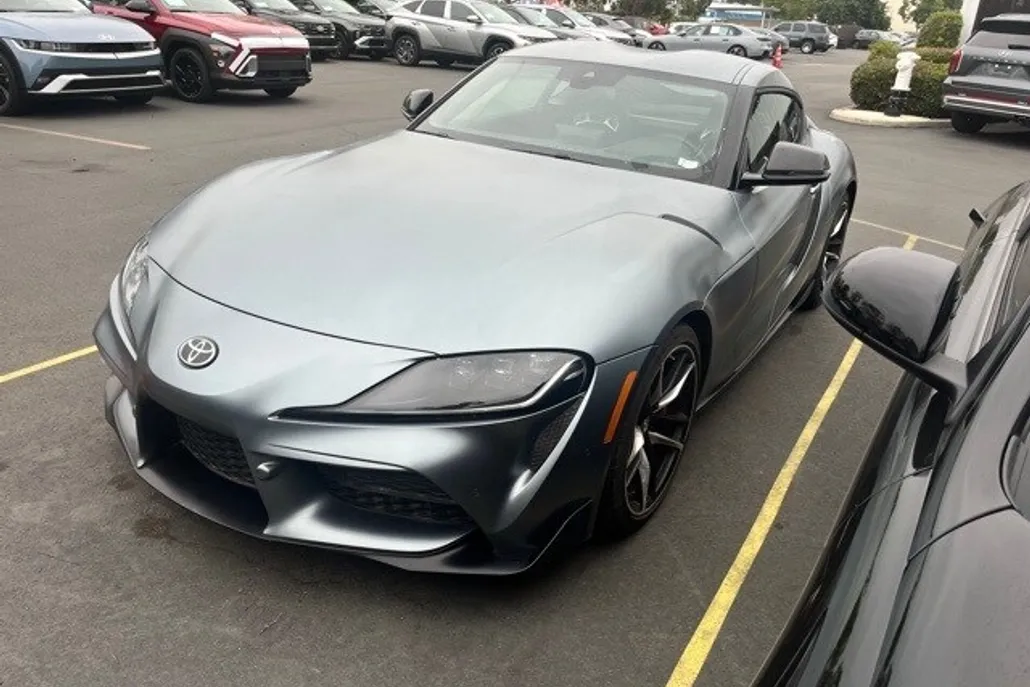 2022 Toyota Supra 3.0 photo 1